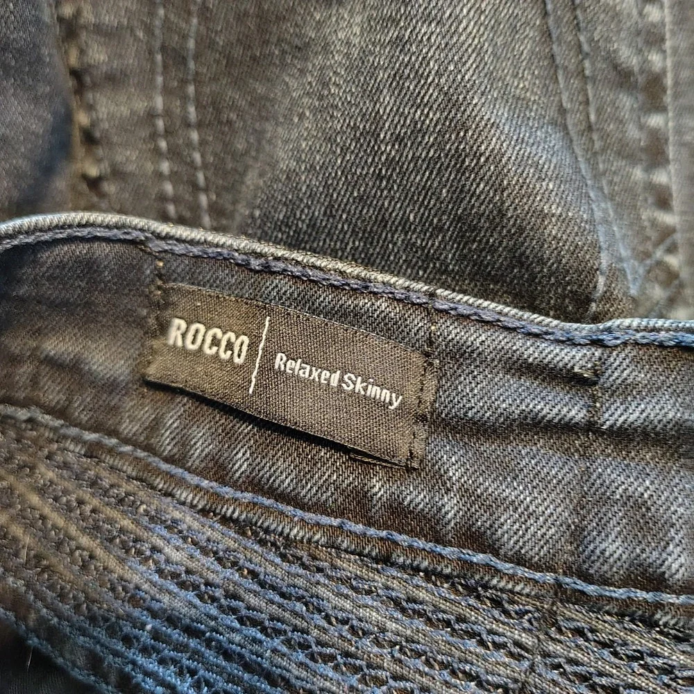 True Religion Rocco Relaxed Skinny Moto Jeans Black Ribbed Knee Mens 31